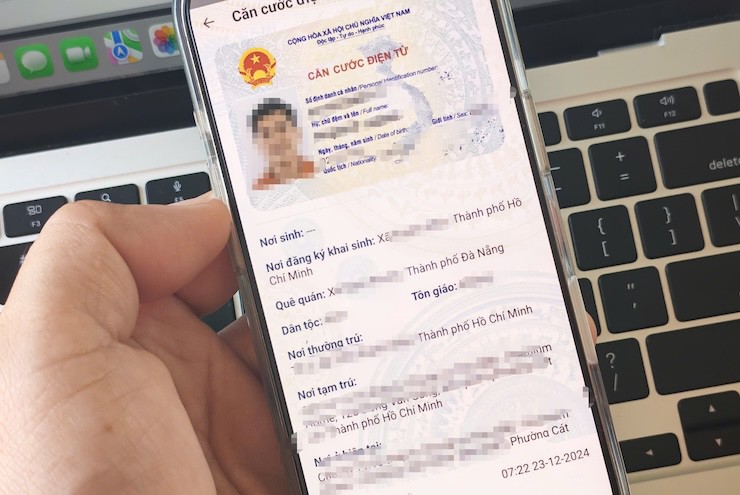 Người dùng VNeID cảm xúc lẫn lộn khi quê quán thay đổi - 1