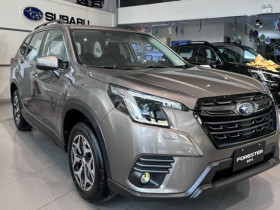 Subaru Forester giảm giá mạnh 5 chiếc xe VIN 2022