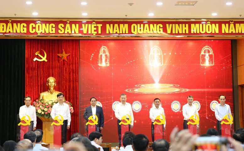 Ra mắt 3 nền tảng số phục vụ triển khai Nghị quyết số 57 - 1