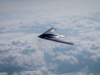 Công nghệ - Bên trong &quot;bóng ma&quot; B-2 Spirit có gì? Lời giải cho những phi vụ ném bom dài nhất lịch sử