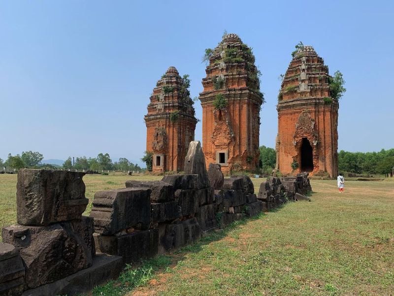 Bộ VHTTDL cho ý kiến thỏa thuận Dự án thăm dò, khai quật khảo cổ di tích Tháp Chăm Dương Long - 1