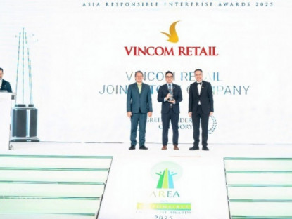 Thông tin doanh nghiệp - Vincom Retail tiếp tục được vinh danh top 50 công ty niêm yết tốt nhất Việt Nam và lãnh đạo xanh Châu Á