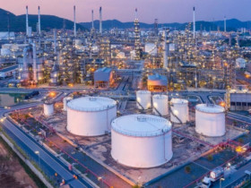 Cú sốc cung mới của OPEC khiến thị trường dầu mỏ quay trở lại tình trạng thặng dư