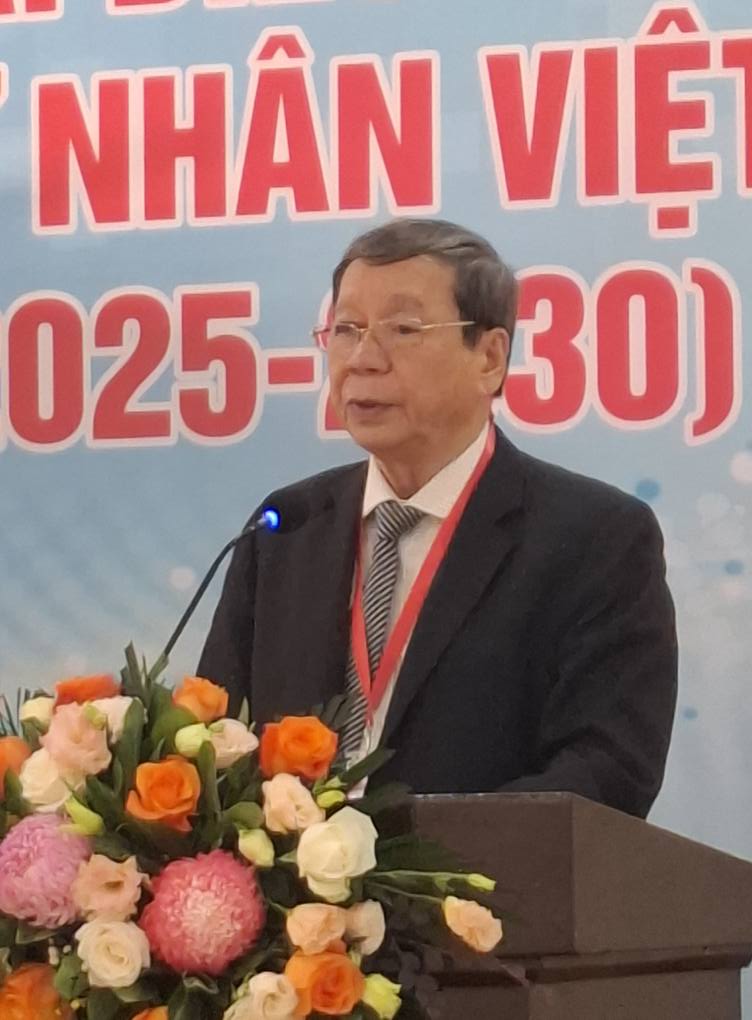 Y tế tư nhân vì sức khỏe nhân dân - 3