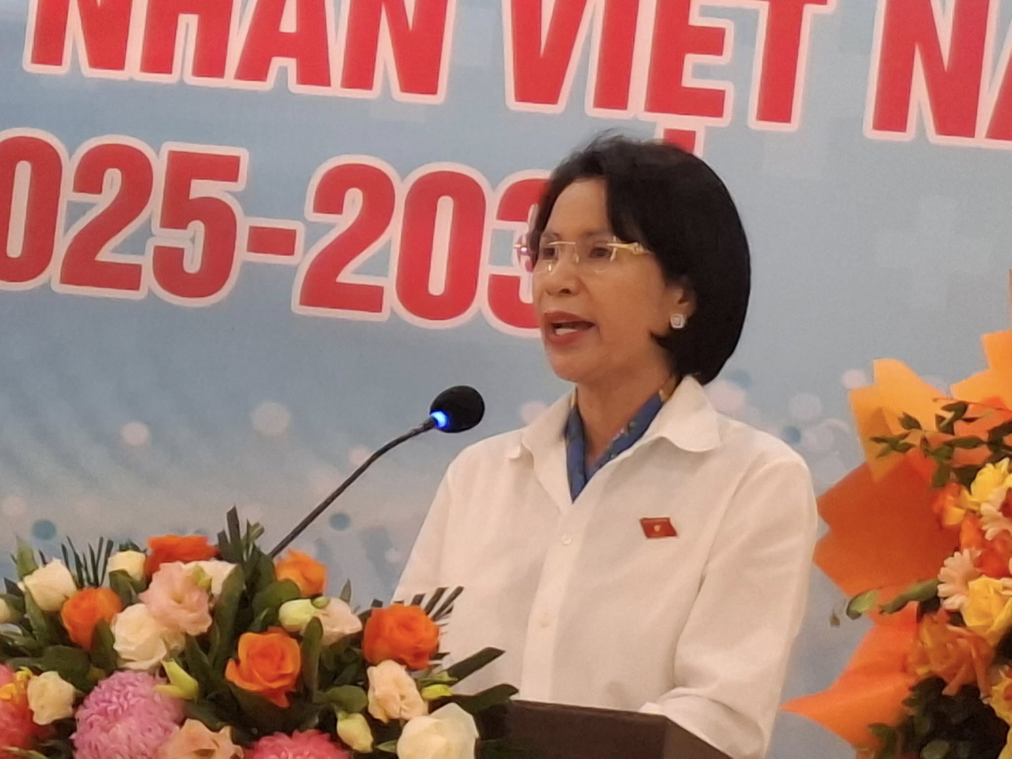 Y tế tư nhân vì sức khỏe nhân dân - 2