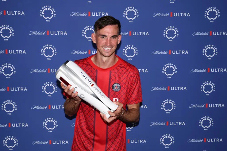 Khối tài sản khủng ở tuổi 28 của tiền vệ PSG Fabian Ruiz - 3