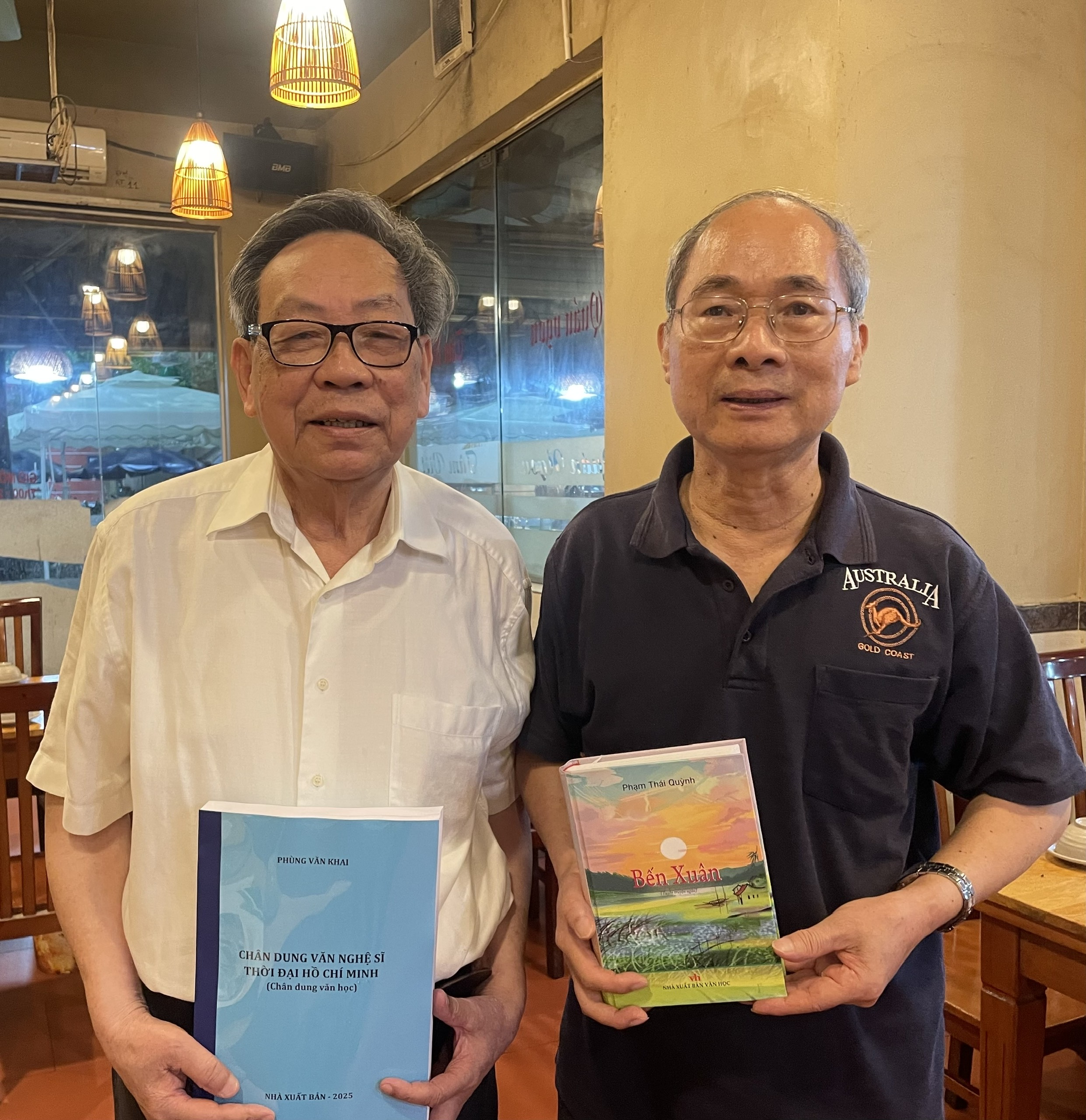 Nhà văn Phạm Thái Quỳnh - một mình thong thả “Bến xuân” - 1