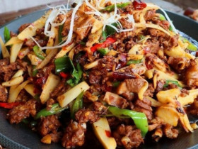 Cách làm món vịt xào gừng đậm đà sốt cay, thơm ngon khó cưỡng