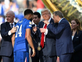 Hành động bất ngờ của ông Trump tại chung kết FIFA Club World Cup