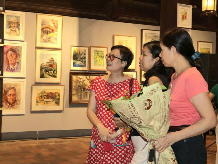 Triển lãm Nối - Cây cầu lan tỏa vẻ đẹp của tranh màu nước đến với cộng đồng