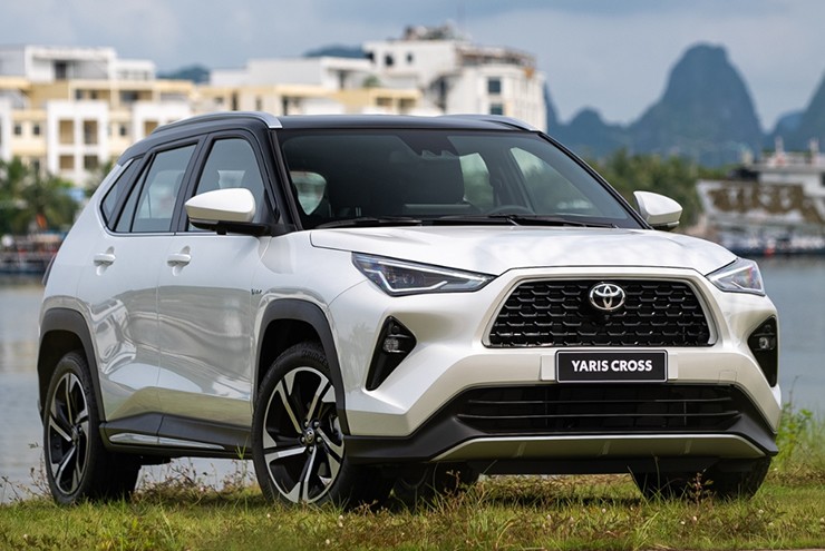Bộ đôi SUV Toyota cho loạt đối thủ hít khói - 1