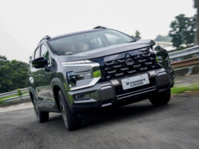 Vì sao Xpander Cross được giới xe công nghệ ưa chuộng hơn bản thường?