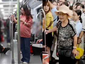 Bà bầu 29 tuổi đi tiểu không tự chủ trên phương tiện công cộng, bị thanh niên cười nhạo đến phát khóc và cái kết khiến netizen hả dạ