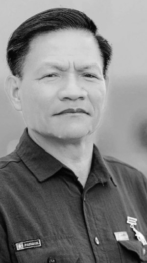 Chúng tôi luôn chờ đón đọc thơ anh - 2