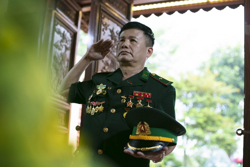 Vóc hình đất nước và hình ảnh Đại tướng Võ Nguyên Giáp trong thơ Phạm Hồng Điệp - 1