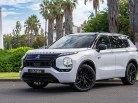 Mitsubishi Outlander sẽ có biến thể hybrid mới và bán ở thị trường Đông Nam Á