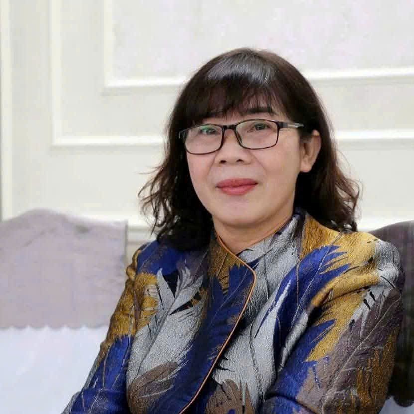 Phạm Hồng Điệp từ doanh nhân đến thi sĩ - 1