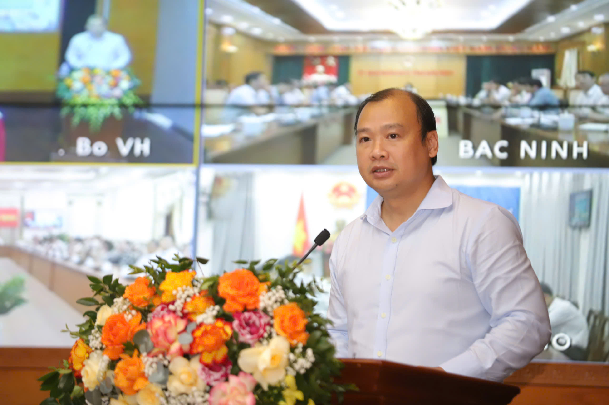 Hội nghị sơ kết công tác 6 tháng đầu năm và triển khai nhiệm vụ công tác 6 tháng cuối năm của Bộ VHTTDL - 3