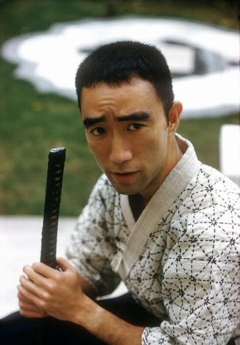 Tinh thần thượng võ trong truyện ngắn Mishima Yukio - 1