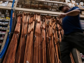 Giá đồng tăng kỷ lục vì thuế nhập khẩu 50% của ông Trump
