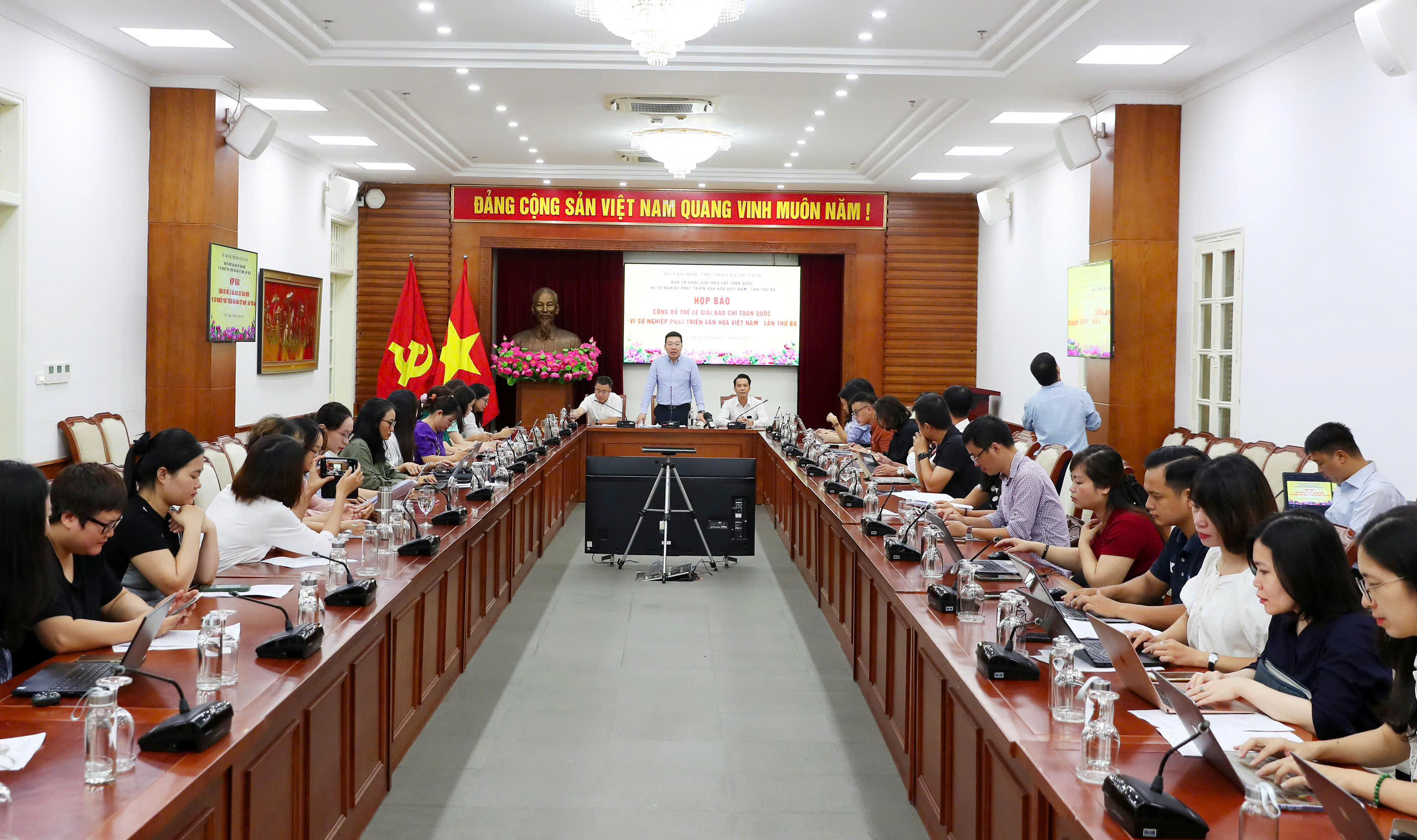 Nhiều điểm mới tại Giải Báo chí toàn quốc “Vì sự nghiệp phát triển Văn hóa Việt Nam” lần thứ Ba - 1