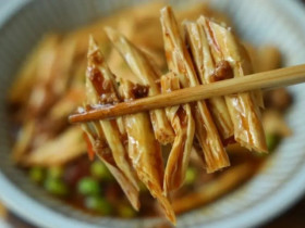 Món ăn “cháy hàng” hơn cả thịt cá, vừa ngon miệng vừa đưa cơm