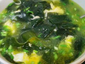 Trứng nấu canh với rau này canxi tăng nhiều lần, cực tốt cho xương chân tay chắc khỏe, người già trẻ em ăn đều được