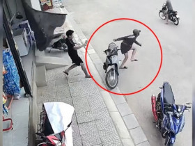 Clip: Trộm xe bất thành, hai đối tượng bỏ chạy sau màn rượt đuổi gay cấn