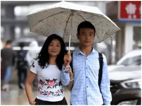 Cuộc sống của chàng trai 23 tuổi cưới vợ 46 tuổi và quyết định không có con, sau 8 năm như thế nào?