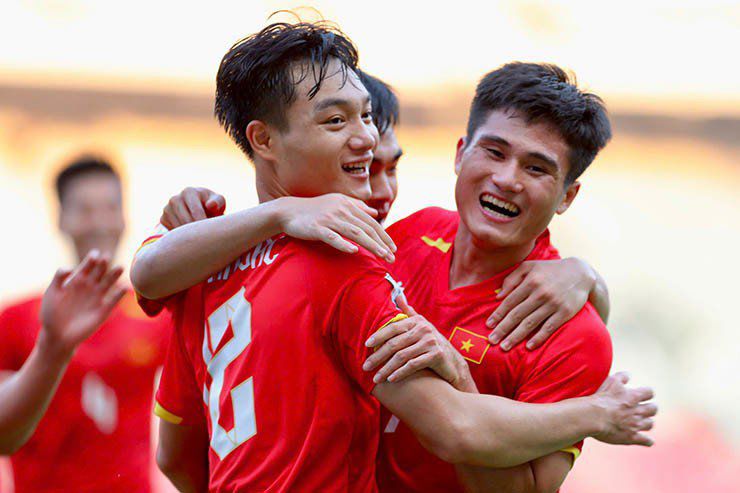 U23 Việt Nam vs U23 Indonesia: Dân mạng "Google" lịch thi đấu, tỉ số, VAR,... - 1