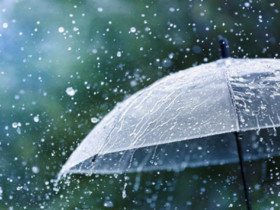 Nguy hiểm hơn bạn nghĩ: Hít phải mưa axit độc hại ngang với hút thuốc lá