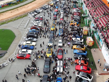 Thông tin doanh nghiệp - Hành trình 5 năm TROLLXE từ sân chơi cho tín đồ đam mê tốc độ đến cộng đồng xe hơi văn minh