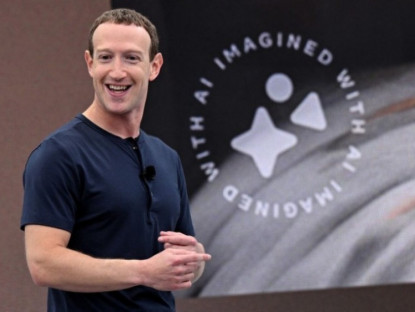 Kinh tế - Mark Zuckerberg vượt mặt Jeff Bezos để trở thành người giàu thứ ba thế giới