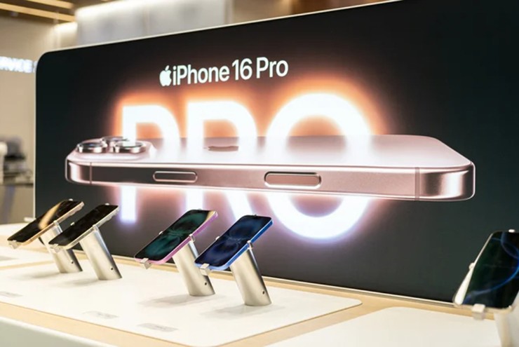 Tin vui cho những ai đang chờ đợi iPhone Fold - 1