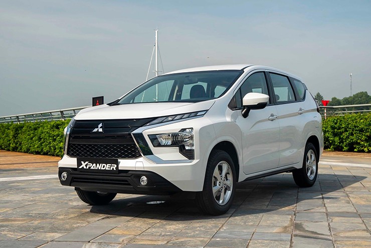 Lý do khiến Mitsubishi Xpander cho Toyota Veloz Cross “hít khói” - 1
