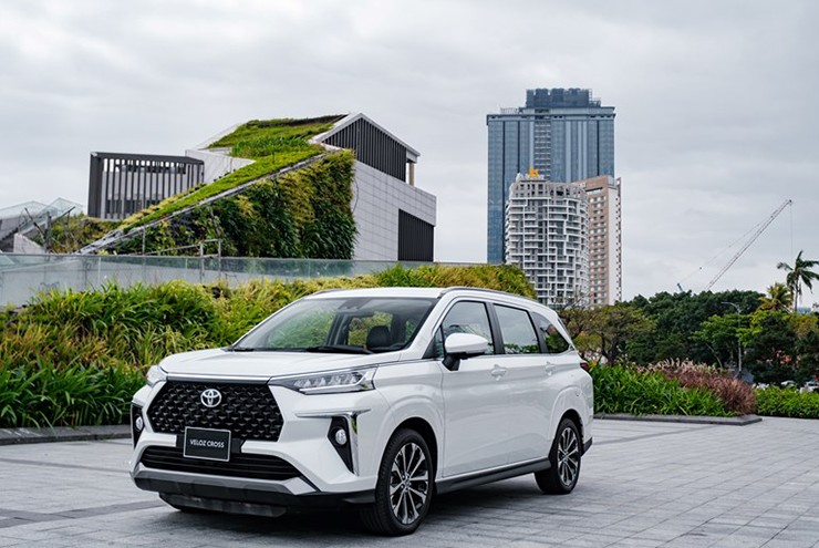 Lý do khiến Mitsubishi Xpander cho Toyota Veloz Cross “hít khói” - 2