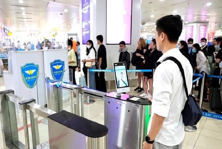 3 bước sử dụng VNeID để đi máy bay: Từ check-in online cho tới qua cổng an ninh - 1