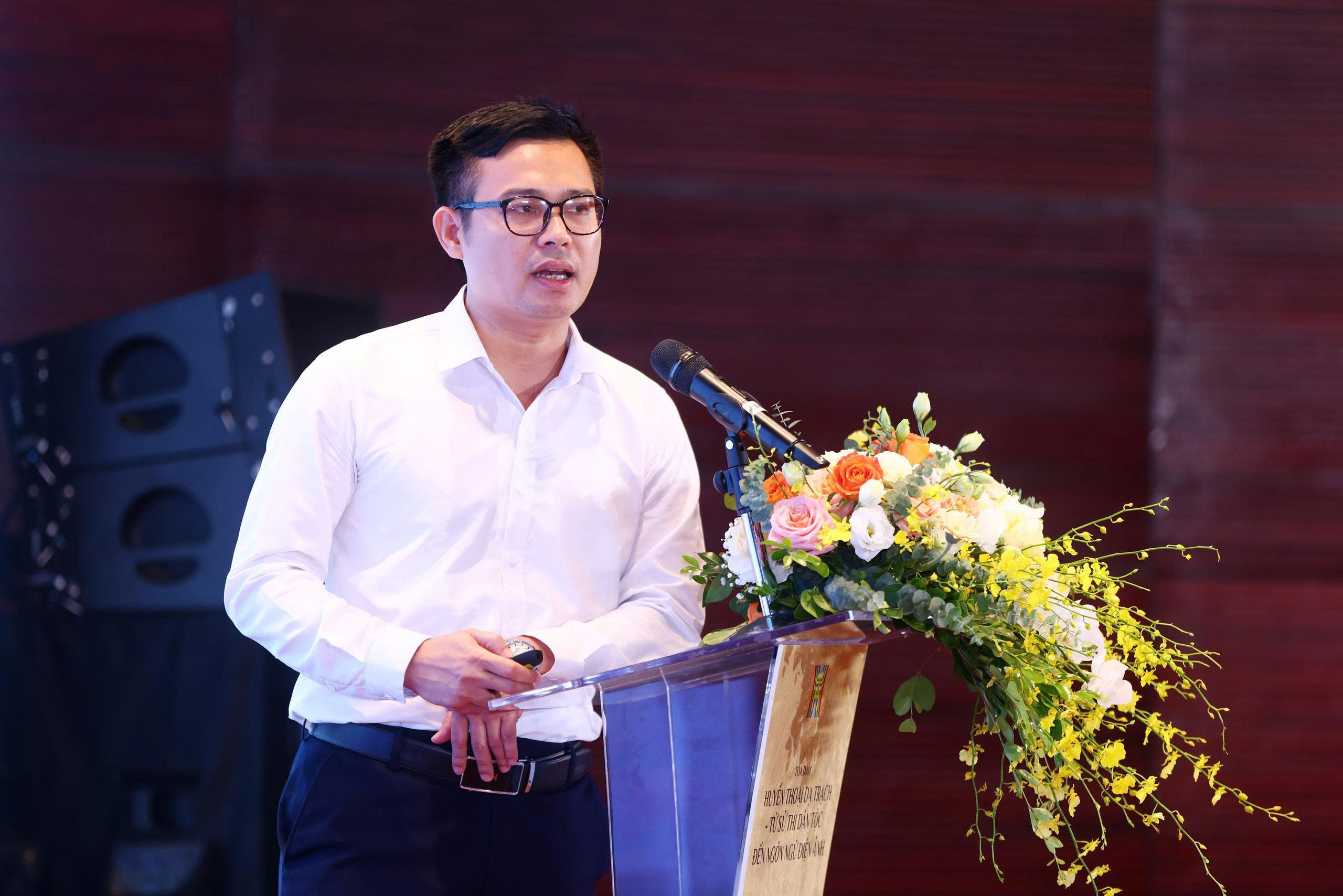 Huyền thoại Dạ Trạch - Từ sử thi dân tộc đến ngôn ngữ điện ảnh - 4