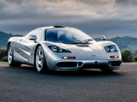 Choáng với mức gia chiếc McLaren F1 từng thuộc về tỷ phú Larry Ellison
