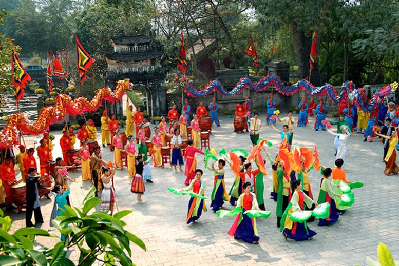 Xây dựng và phát triển văn hóa, con người Việt Nam đáp ứng yêu cầu phát triển bền vững đất nước - 1
