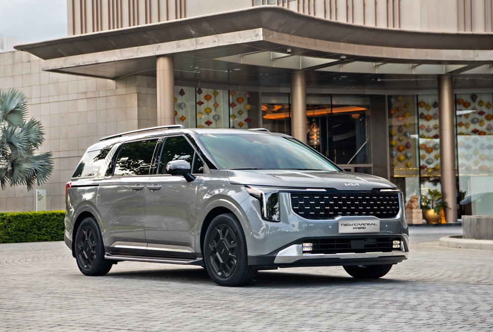 KIA giảm 50% lệ phí trước bạ cho toàn bộ dòng xe trong tháng này - 1