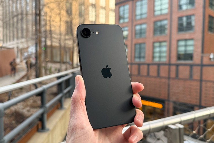 Dù người Việt xa lánh, đây vẫn là iPhone có tỷ lệ giá/hiệu năng tốt nhất - 3