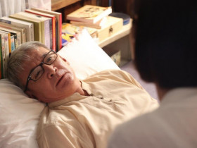Định tặng con trai 2 tỷ làm quà cưới, nửa đêm tôi sốt cao, hành động của con gái khiến tôi đổi ý