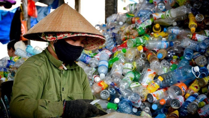 Khủng hoảng rác thải nhựa và bài toán cân bằng lợi ích giữa các quốc gia - 1