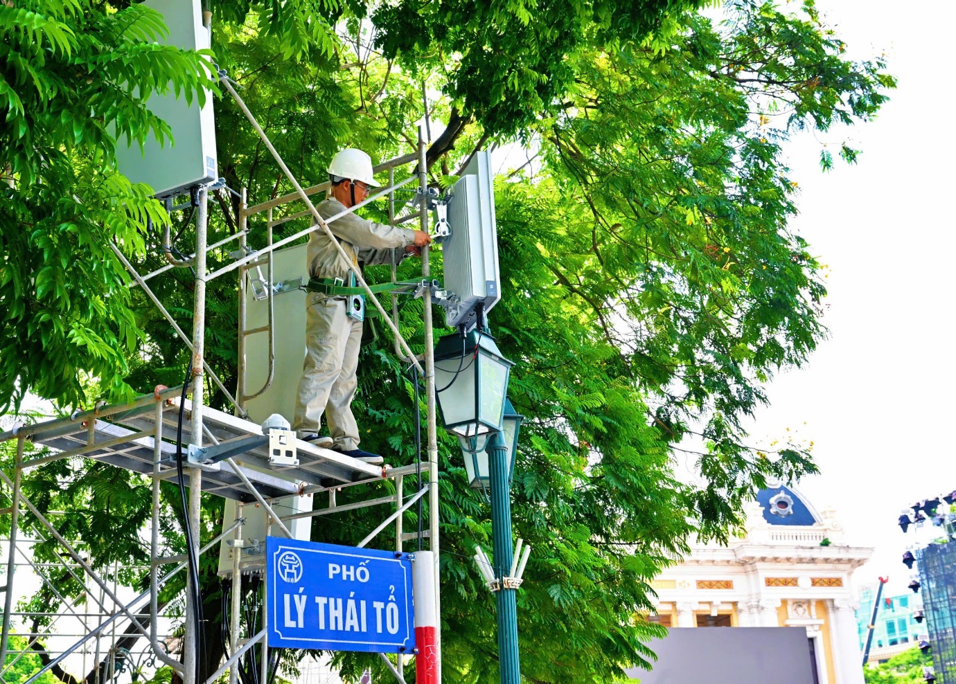 Nhà mạng làm điều chưa từng có tại lễ diễu binh, diễu hành A80 - 5