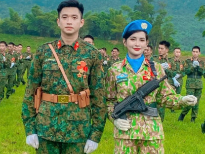 Giải trí - Nữ quân nhân gửi con cho bà ngoại tham gia diễu binh A80