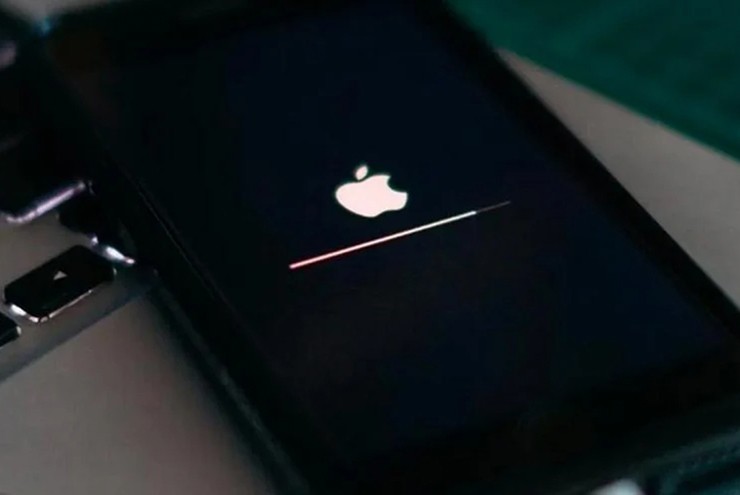 Apple nêu lý do người dùng nên cập nhật ngay iOS 18.6.1 - 1