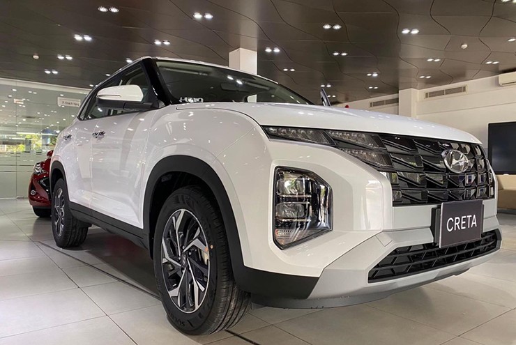 Những mẫu xe gầm cao đáng mua với tài chính 700 triệu đồng - 3
