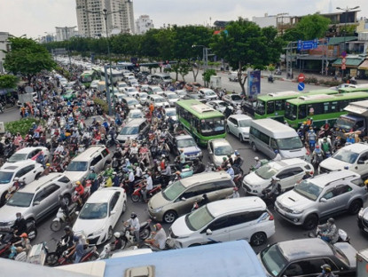 Thông tin doanh nghiệp - TP.HCM, Hà Nội kẹt xe top châu Á - Cần tìm giải pháp cho “đường khó”?