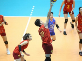 Bích Tuyền rút lui khỏi giải bóng chuyền thế giới: Chuyên gia lo lắng, fan cảm thông